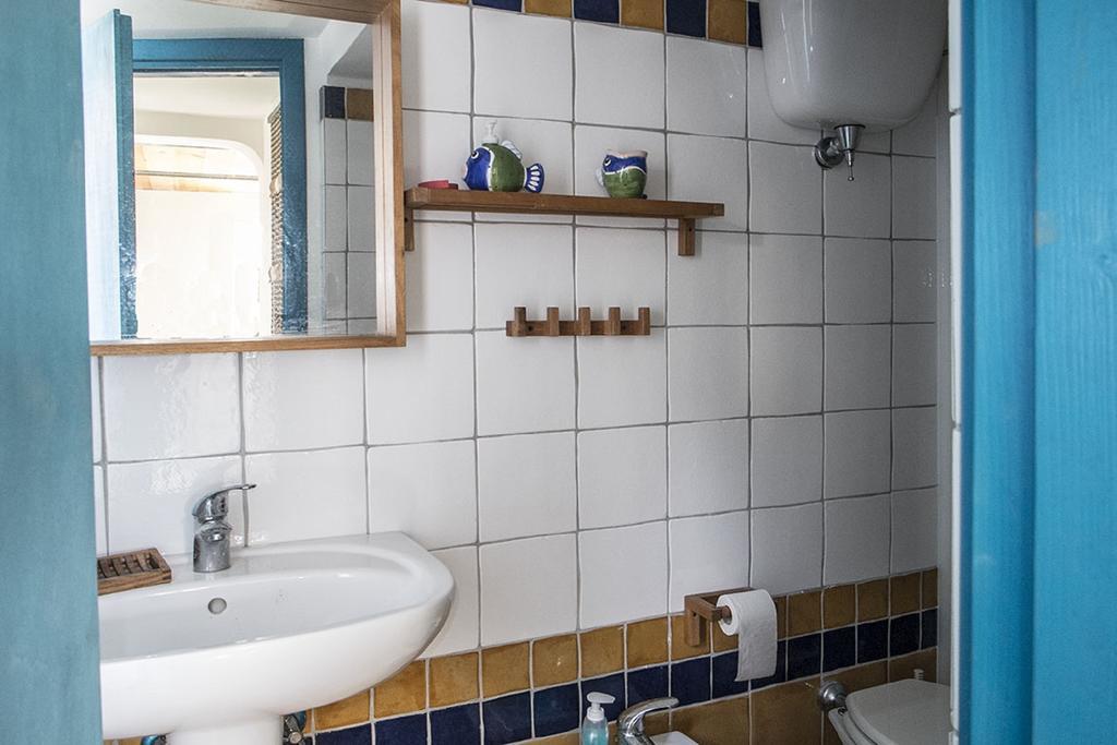 Apartamento Raffaele Ponza Habitación foto
